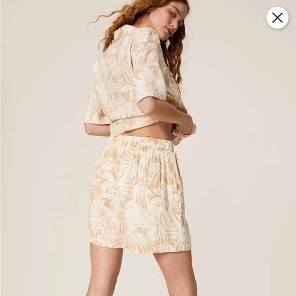 ANINE BING TROPICAL SHORTS SIZE MEDIUM - Picture 3 of 8